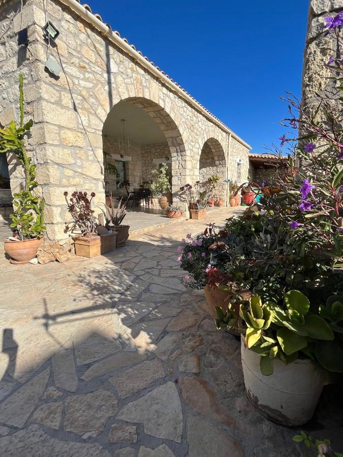 Katerina'S Rest Stone Ηouse Vila Charakas Exterior foto