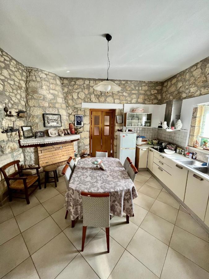 Katerina'S Rest Stone Ηouse Vila Charakas Exterior foto