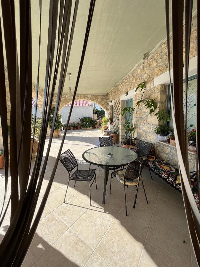Katerina'S Rest Stone Ηouse Vila Charakas Exterior foto