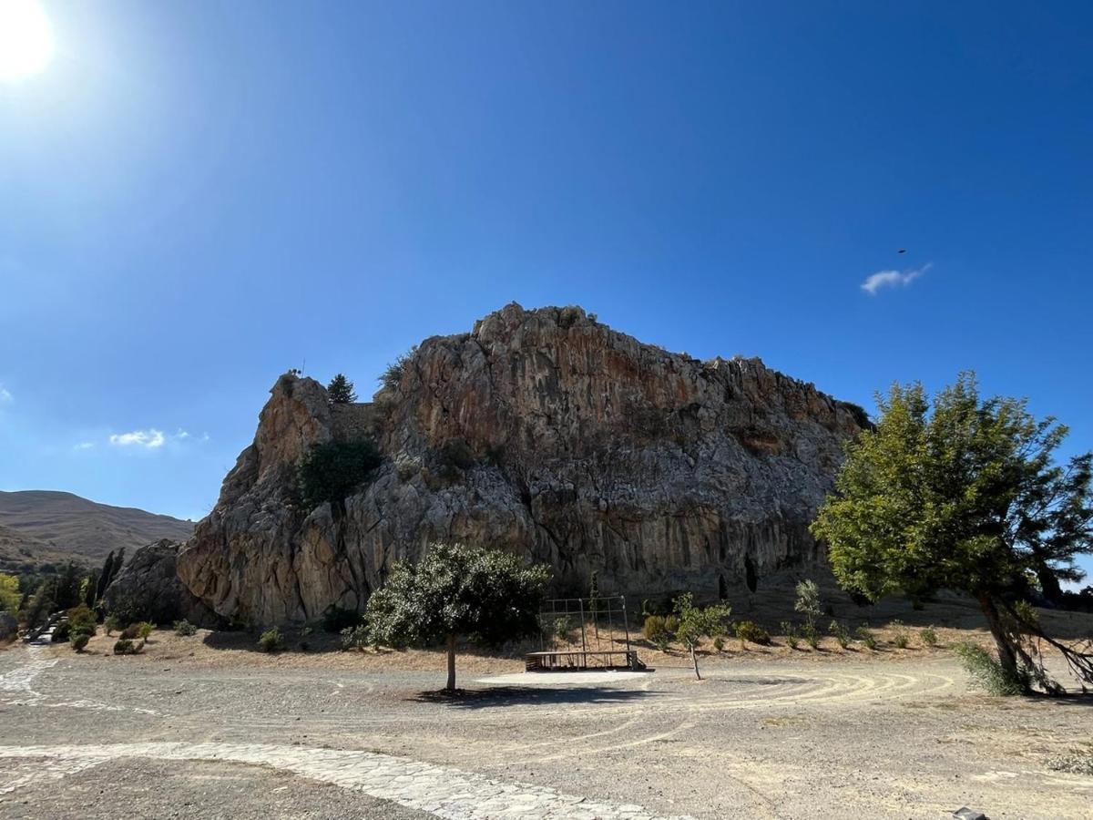 Katerina'S Rest Stone Ηouse Vila Charakas Exterior foto