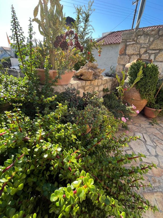 Katerina'S Rest Stone Ηouse Vila Charakas Exterior foto